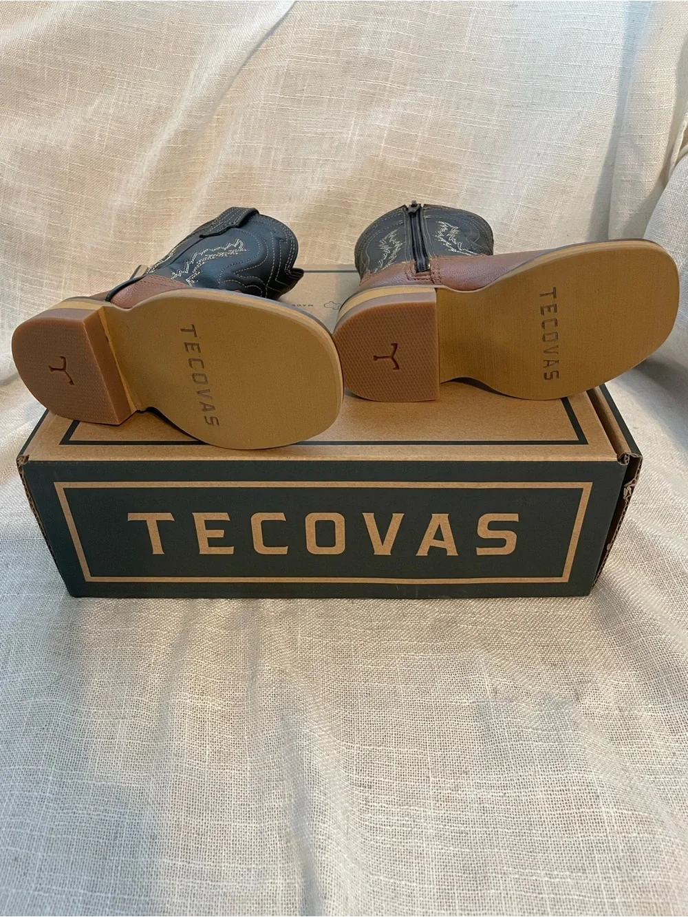 BRAND NEW Teccovas The Doc Toddler Boy's Size 5C B Tan Goat Cowboy Boot